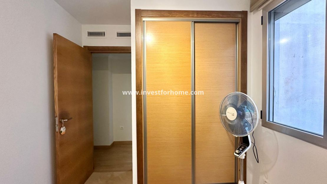 Försäljning - Lägenhet - Torrevieja - Torrelamata - La Mata