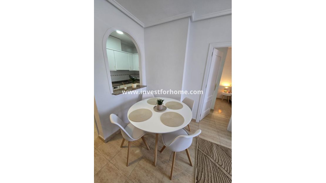 Försäljning - Lägenhet - Torrevieja - Torrelamata - La Mata