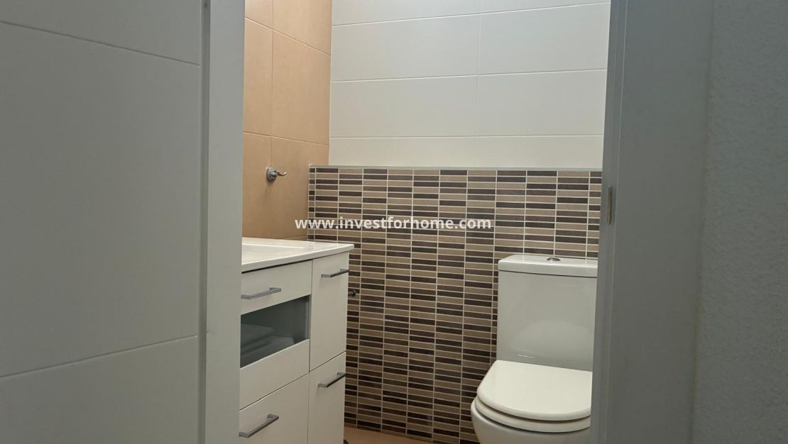 Försäljning - Lägenhet - Torrevieja - Torrelamata - La Mata