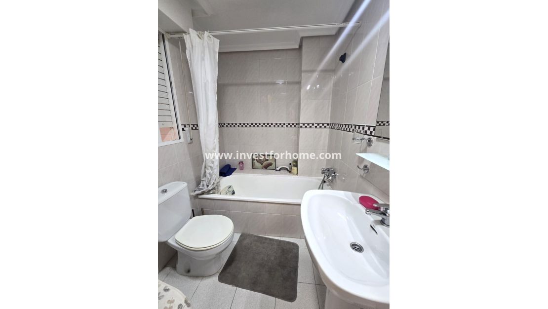Försäljning - Lägenhet - Torrevieja - Torrelamata - La Mata