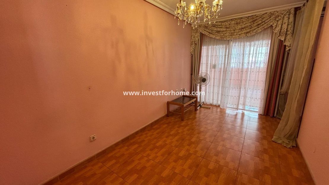 Försäljning - Lägenhet - Torrevieja - Zona Los Frutales