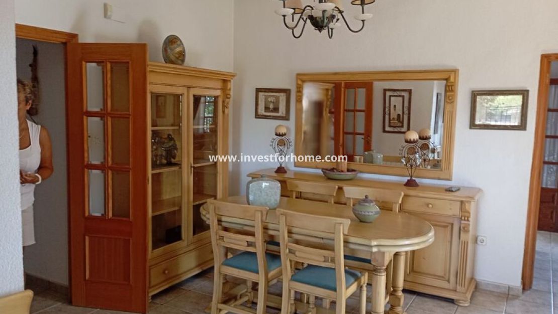 Försäljning - Villa - Daya Nueva - Costa Blanca