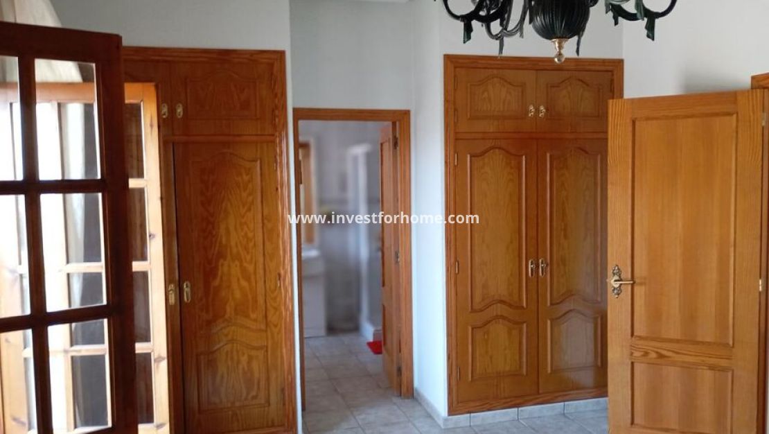 Försäljning - Villa - Daya Nueva - Costa Blanca