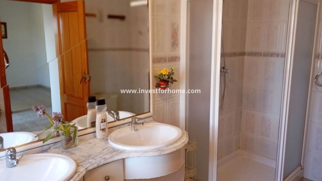 Försäljning - Villa - Daya Nueva - Costa Blanca