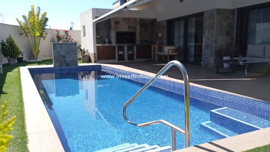 Försäljning - Villa - Daya Nueva - Costa Blanca