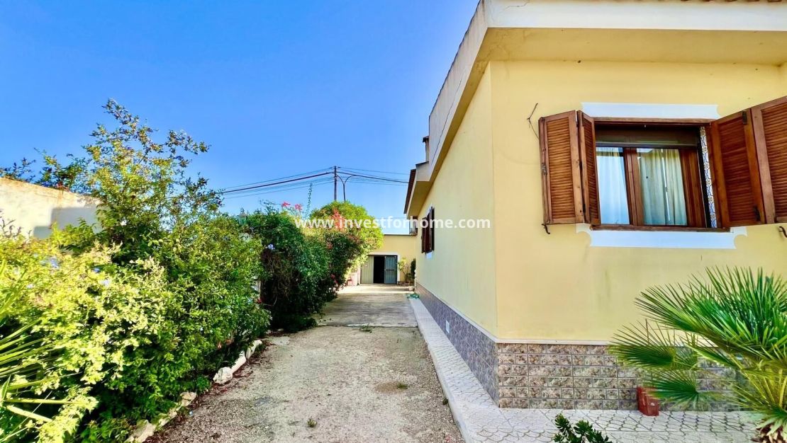 Försäljning - Villa - Daya vieja - Costa Blanca Sur