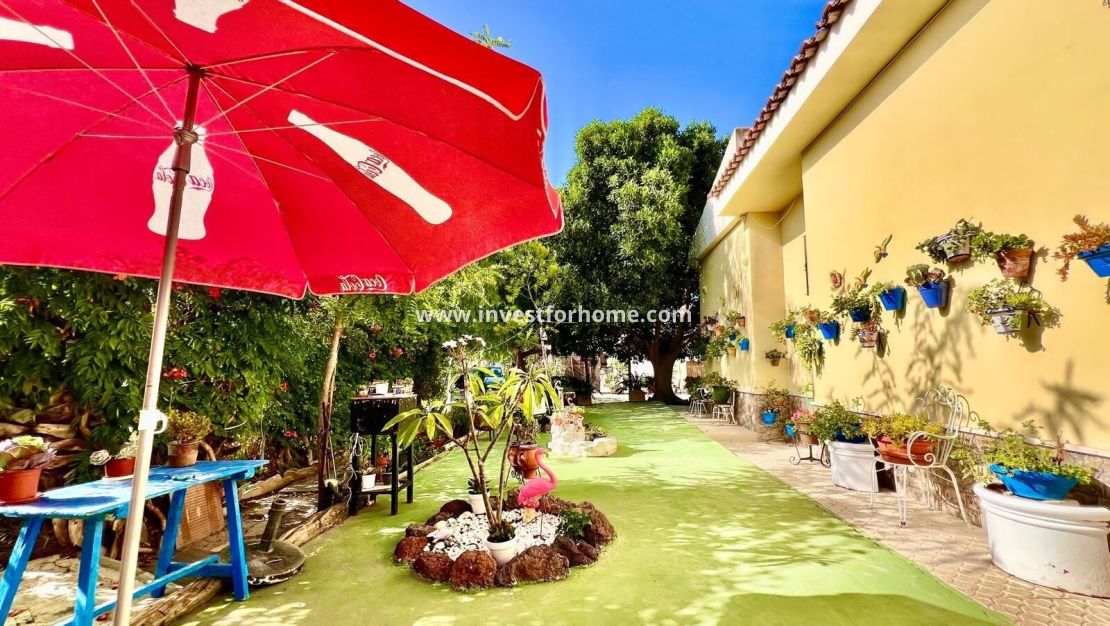 Försäljning - Villa - Daya vieja - Costa Blanca Sur