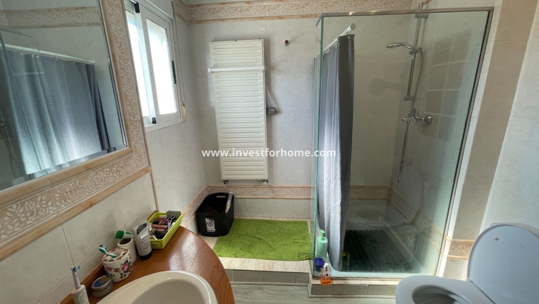 Försäljning - Villa - Guardamar del Segura - Costa Blanca