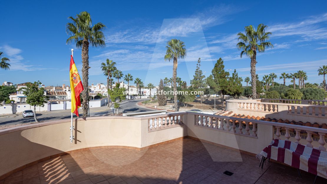 Försäljning - Villa - Guardamar del Segura - El Raso