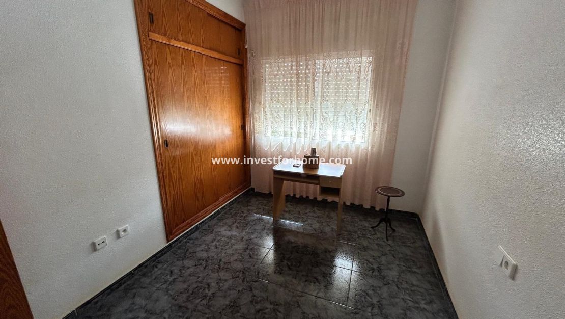 Försäljning - Villa - Los Alcázares - Las Lomas Del Rame-bahía Bella