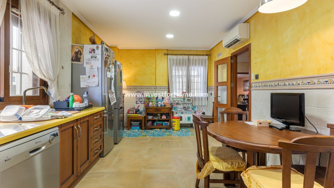 Försäljning - Villa - Los Montesinos - Costa Blanca