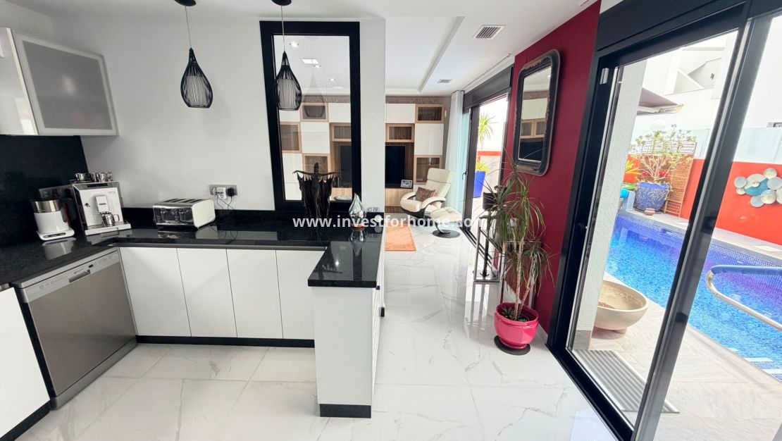 Försäljning - Villa - Los Montesinos - Costa Blanca