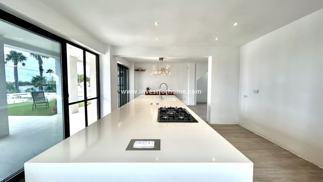 Försäljning - Villa - Los Montesinos - Costa Blanca
