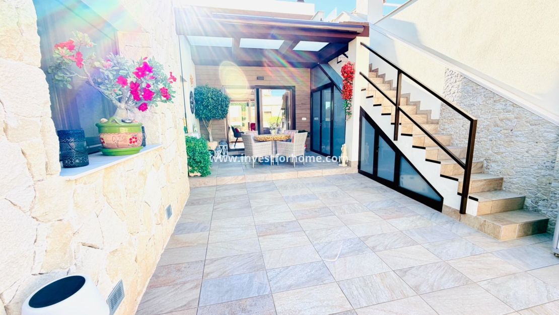 Försäljning - Villa - Los Montesinos - La Herrada