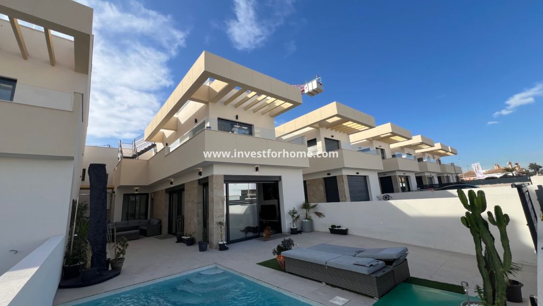 Försäljning - Villa - Los Montesinos