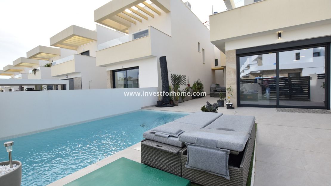Försäljning - Villa - Los Montesinos