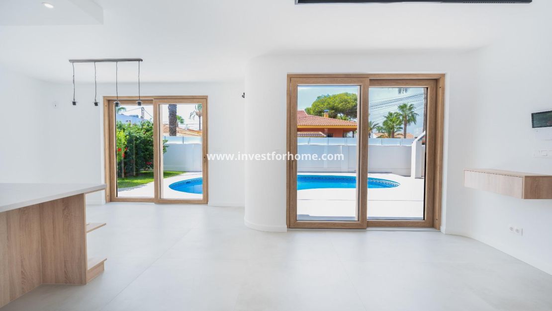 Försäljning - Villa - Orihuela Costa - Cabo Roig