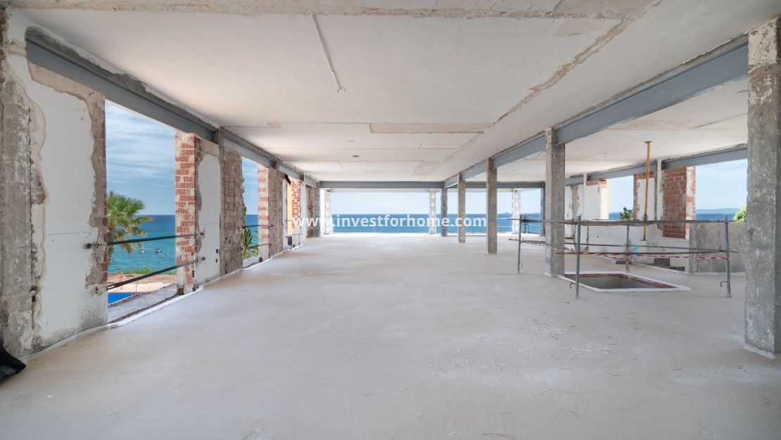 Försäljning - Villa - Orihuela Costa - Cabo Roig