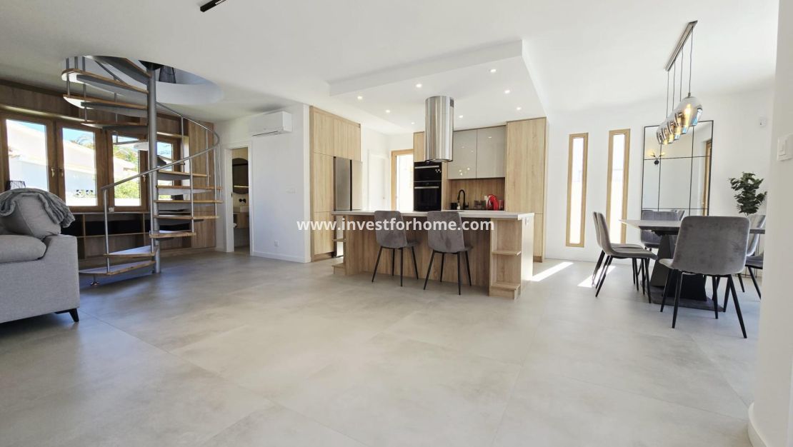 Försäljning - Villa - Orihuela Costa - Cabo Roig
