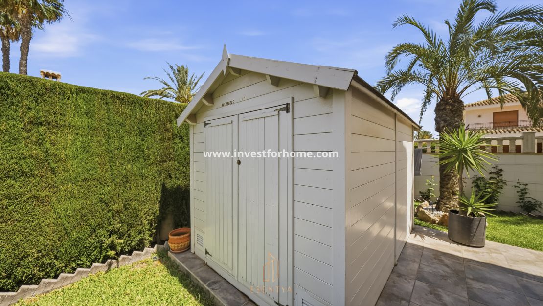 Försäljning - Villa - Orihuela Costa - Cabo Roig