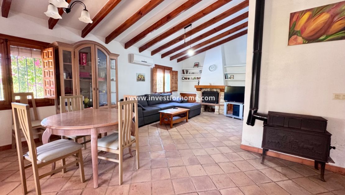 Försäljning - Villa - Orihuela Costa - Cabo Roig