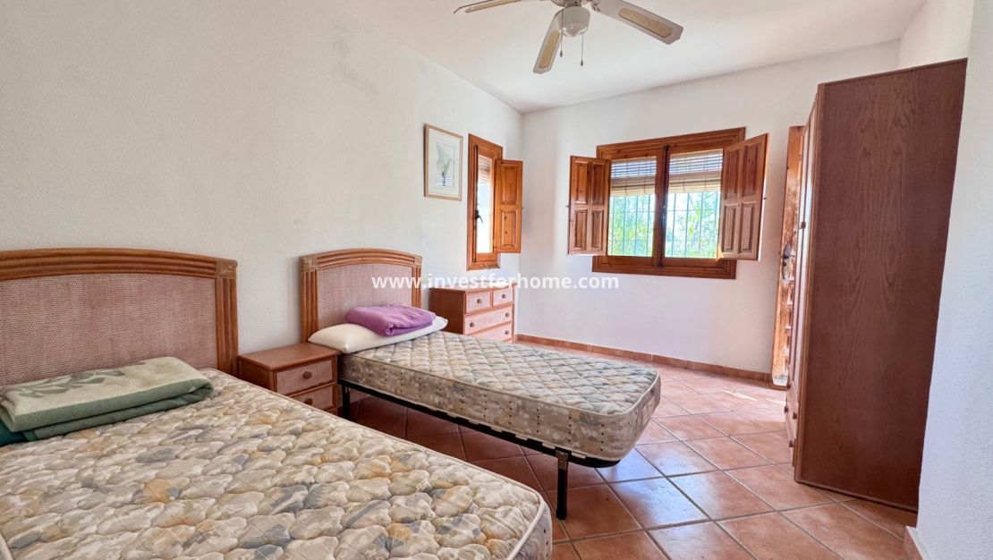 Försäljning - Villa - Orihuela Costa - Cabo Roig