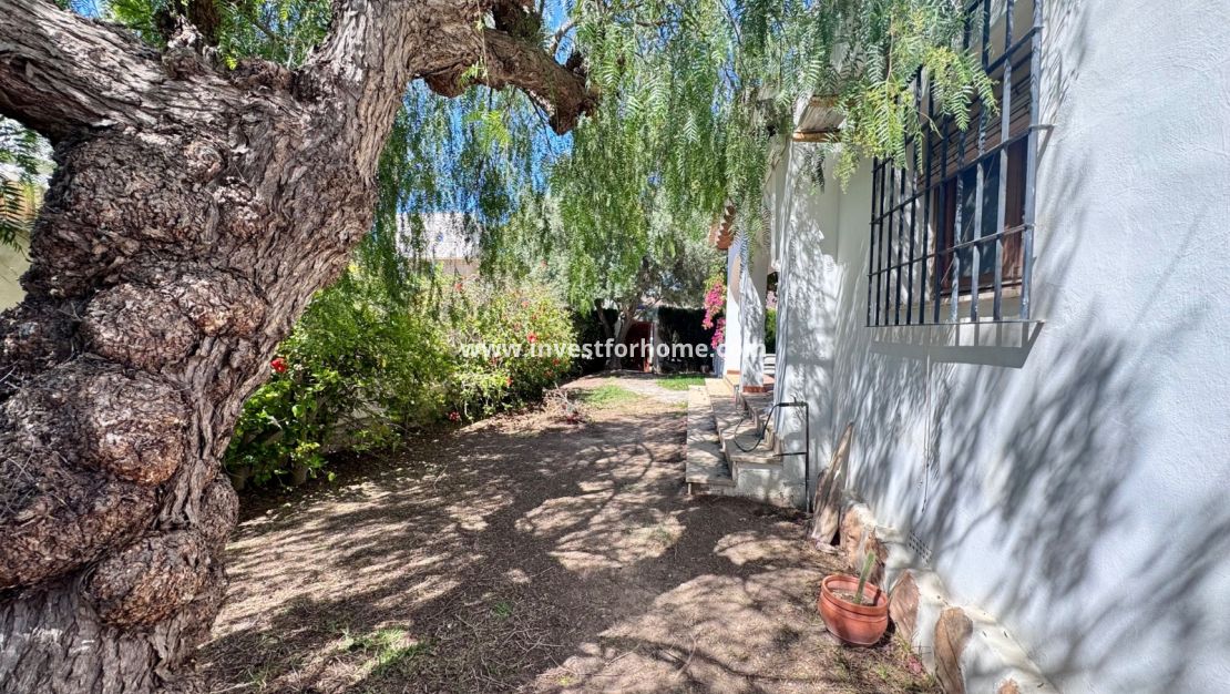 Försäljning - Villa - Orihuela Costa - Cabo Roig