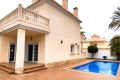 Försäljning - Villa - Orihuela Costa - Cabo Roig
