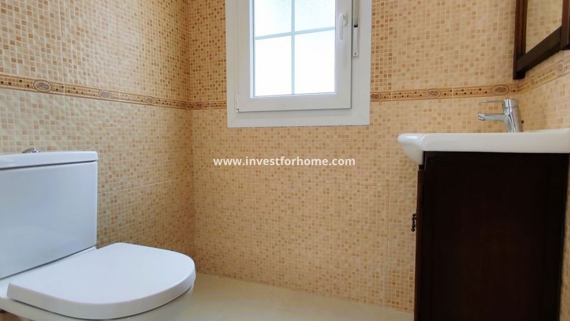 Försäljning - Villa - Orihuela Costa - Cabo Roig