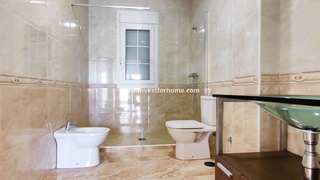 Försäljning - Villa - Orihuela Costa - Cabo Roig