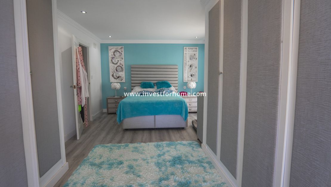 Försäljning - Villa - Orihuela Costa - Calle Mayor