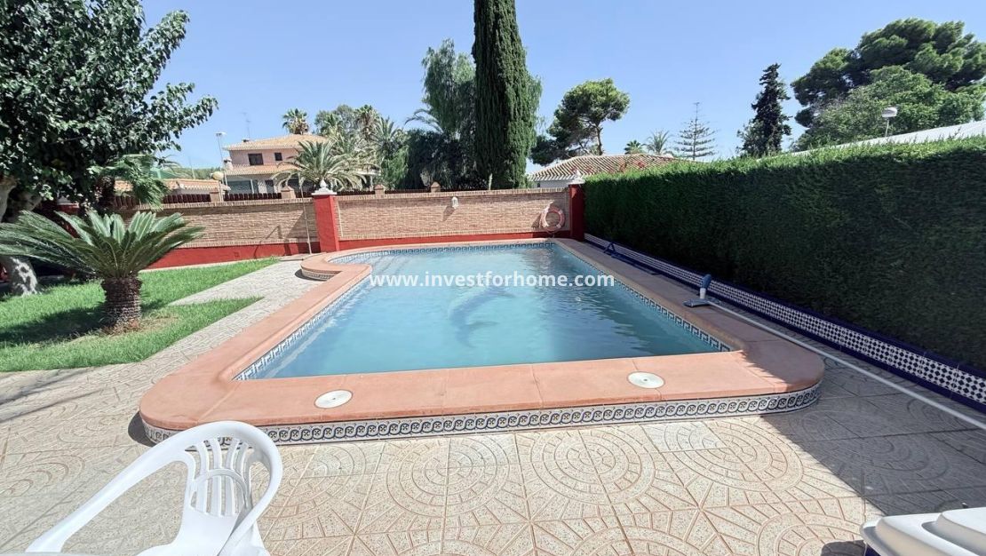 Försäljning - Villa - Orihuela Costa - Campoamor