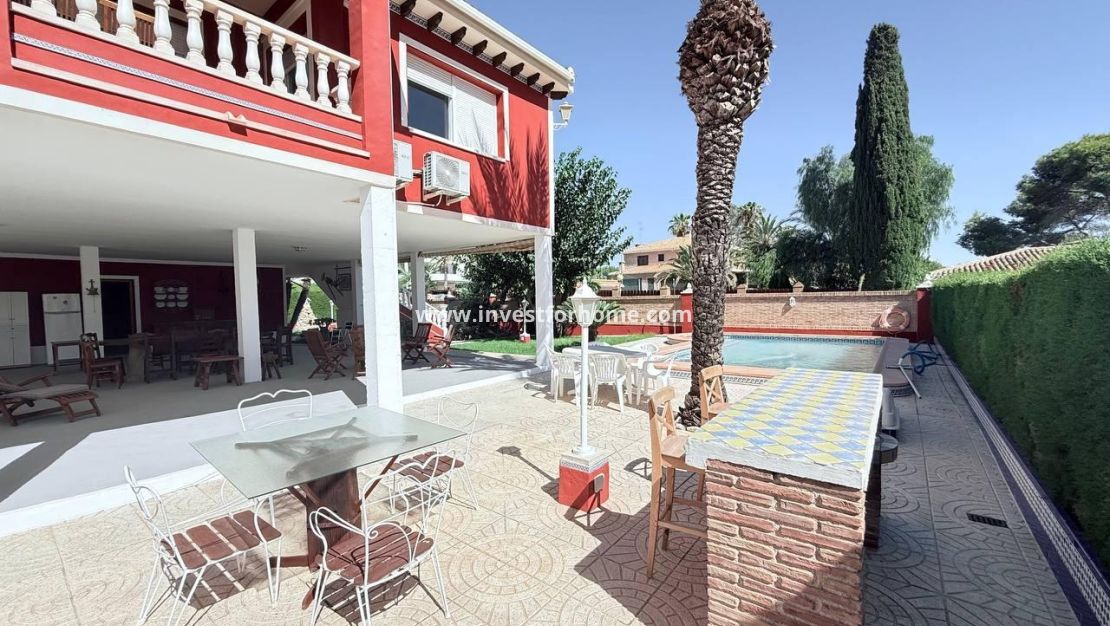 Försäljning - Villa - Orihuela Costa - Campoamor