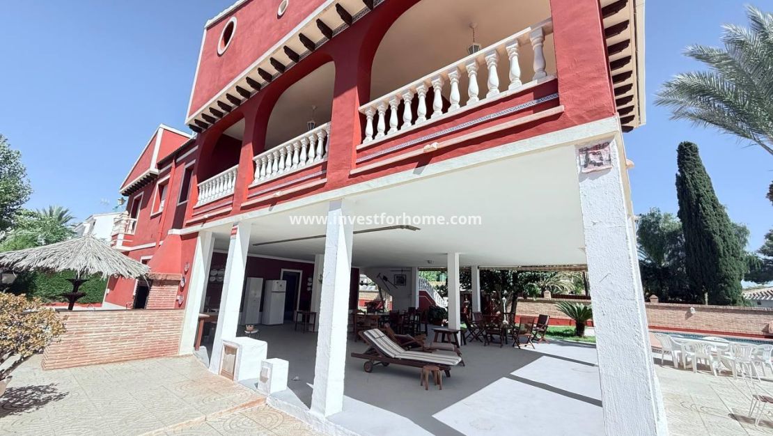 Försäljning - Villa - Orihuela Costa - Campoamor