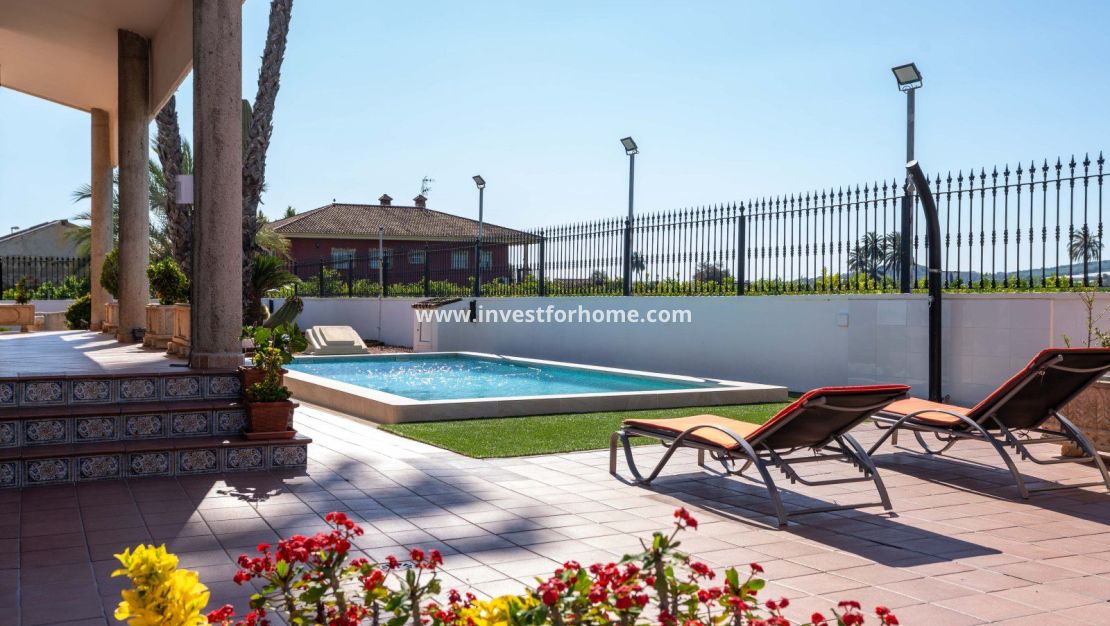 Försäljning - Villa - Orihuela Costa - Correntías Medias