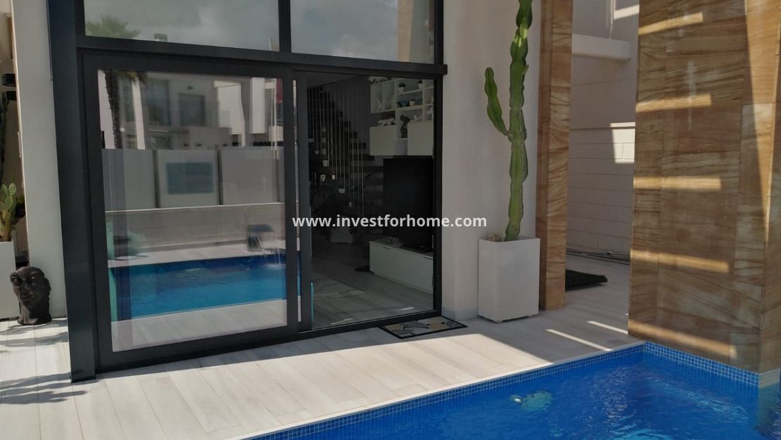 Försäljning - Villa - Orihuela Costa - Costa Blanca