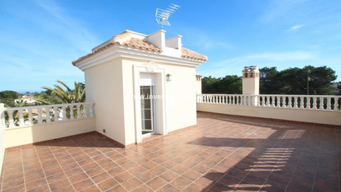 Försäljning - Villa - Orihuela Costa - Costa Blanca