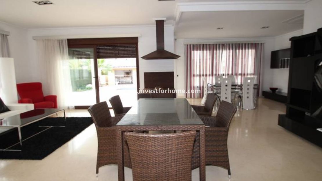 Försäljning - Villa - Orihuela Costa - Costa Blanca