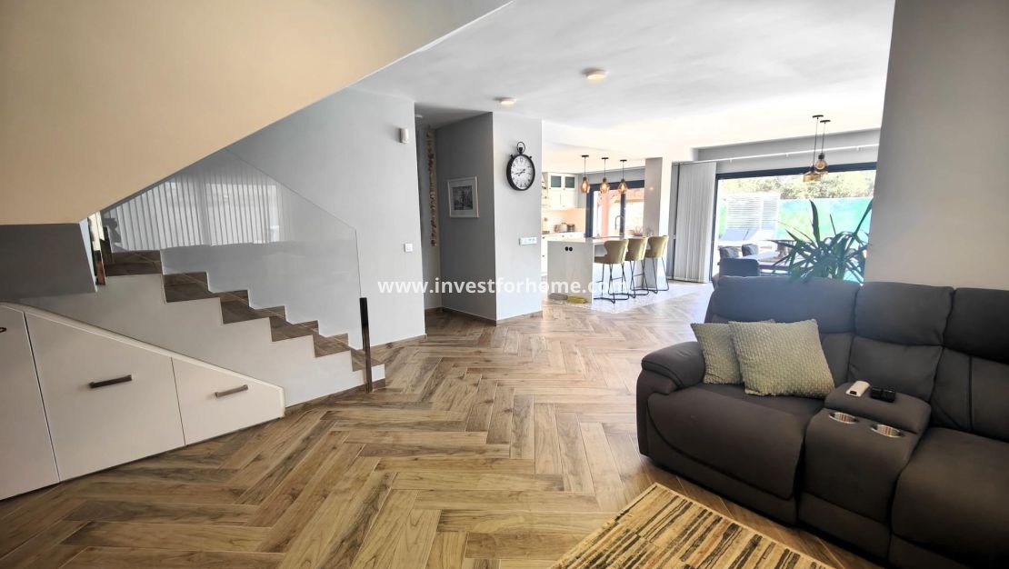 Försäljning - Villa - Orihuela Costa - Costa Blanca