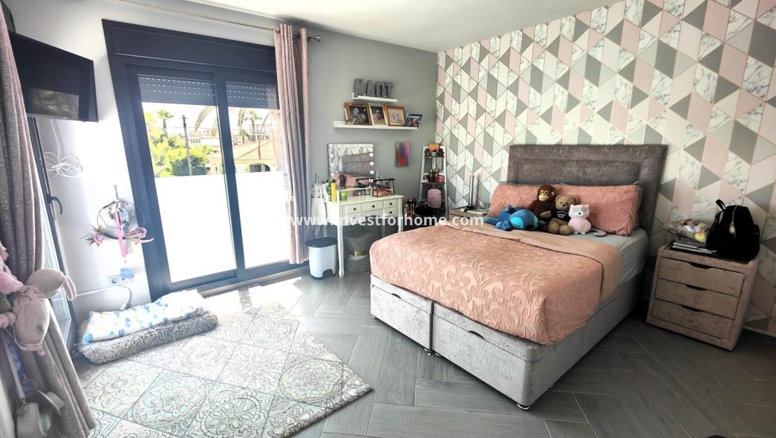 Försäljning - Villa - Orihuela Costa - Costa Blanca