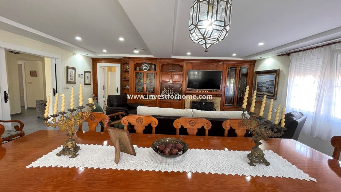 Försäljning - Villa - Orihuela Costa - Costa Blanca