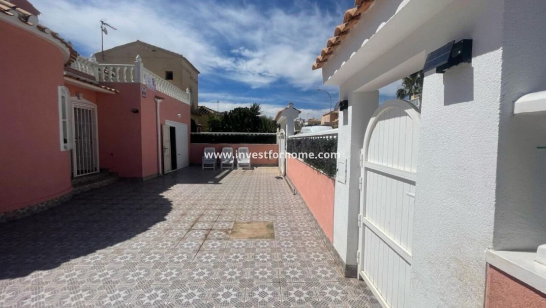 Försäljning - Villa - Orihuela Costa - Costa Blanca