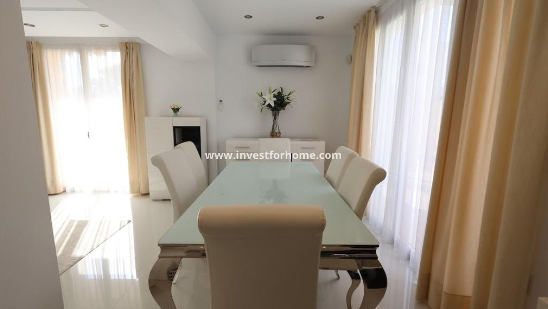 Försäljning - Villa - Orihuela Costa - Costa Blanca