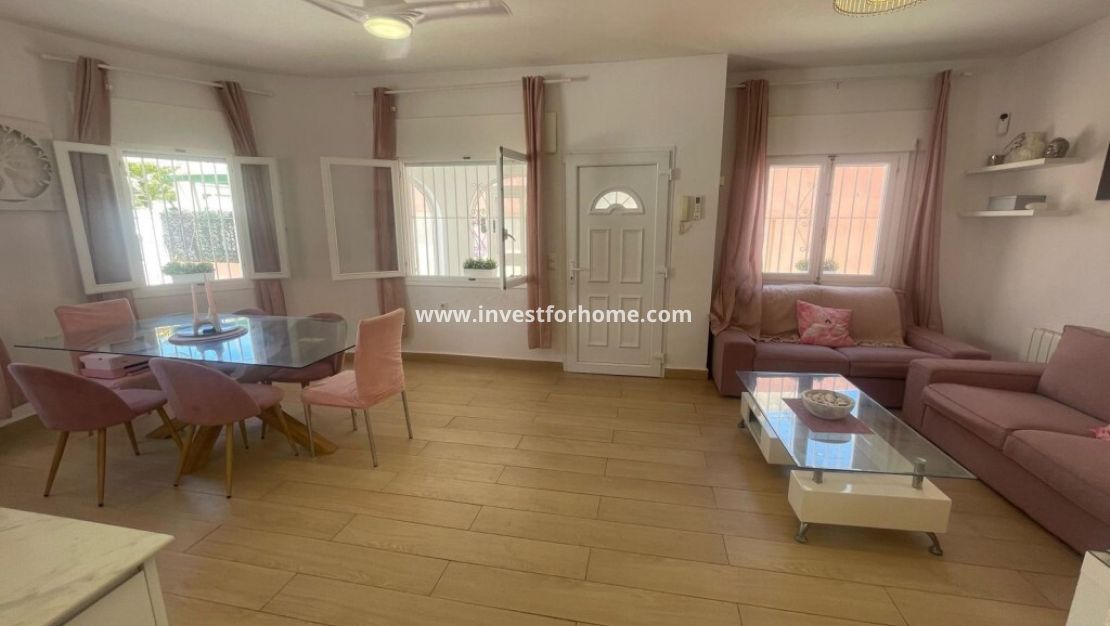 Försäljning - Villa - Orihuela Costa - Costa Blanca