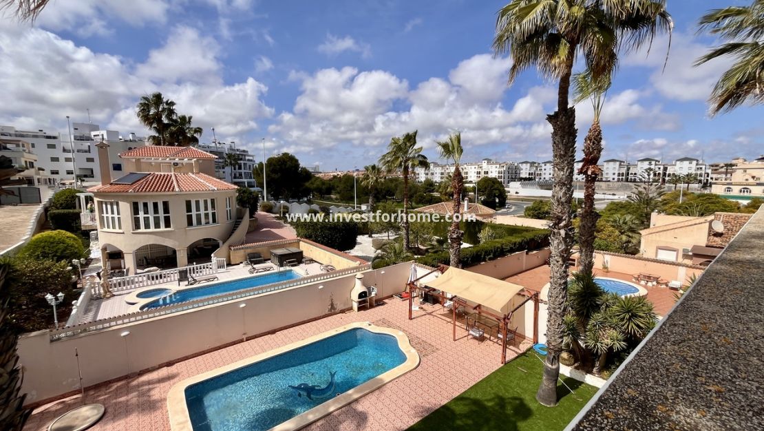 Försäljning - Villa - Orihuela Costa - Costa Blanca