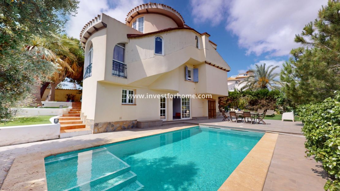 Försäljning - Villa - Orihuela Costa - Costa Blanca