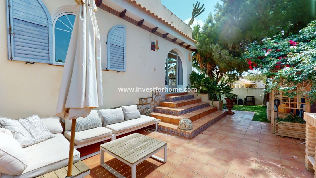 Försäljning - Villa - Orihuela Costa - Costa Blanca