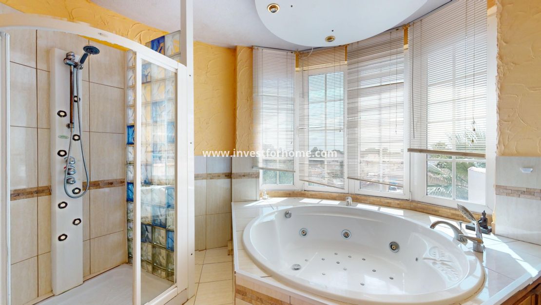 Försäljning - Villa - Orihuela Costa - Costa Blanca