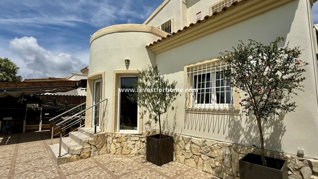 Försäljning - Villa - Orihuela Costa - Costa Blanca