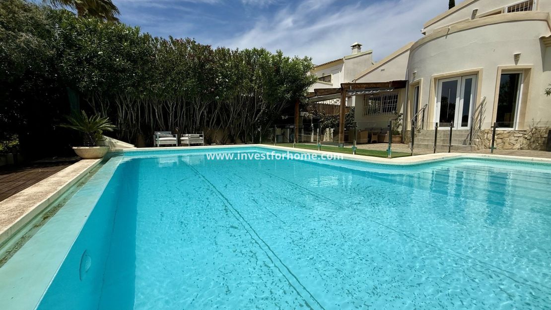 Försäljning - Villa - Orihuela Costa - Costa Blanca